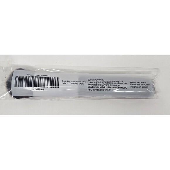 Younique Sculpting Brush New Makeup Brush - Picture 2 of 3